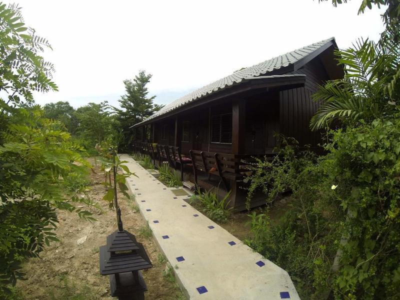 Little Village Chiang Mai Ханг Донг Екстериор снимка